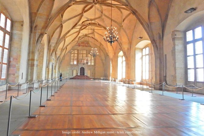 Visit Prague Castle & Lobkowicz Palace: Private Half-Day Tour - Meeting and End Points