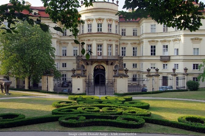 Visit Prague Castle & Lobkowicz Palace: Private Half-Day Tour - Tour Inclusions