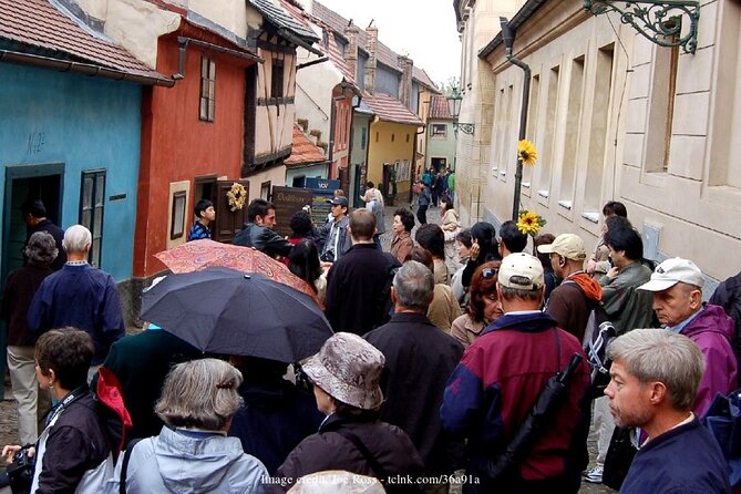 Visit Prague Castle & Lobkowicz Palace: Private Half-Day Tour - Additional Information