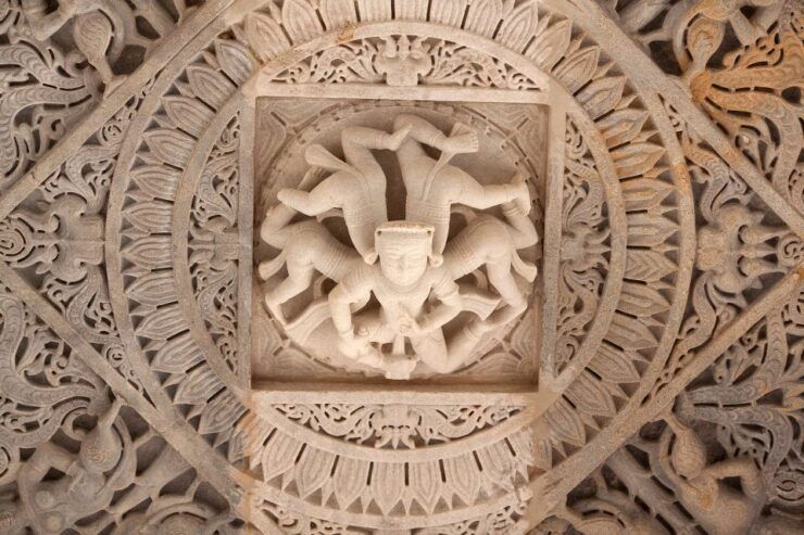 Visit Ranakpur Temple With Udaipur Drop From Jodhpur - Experience at Ranakpur Temple