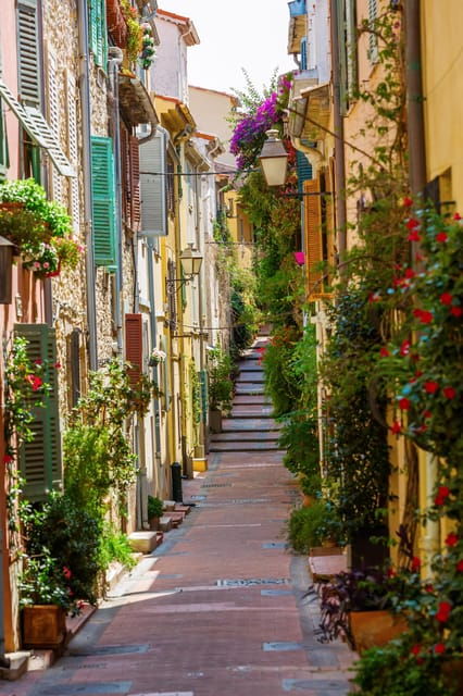 Visit Saint Paul De Vence, Antibes & Cannes: 7h Tour - Itinerary Highlights
