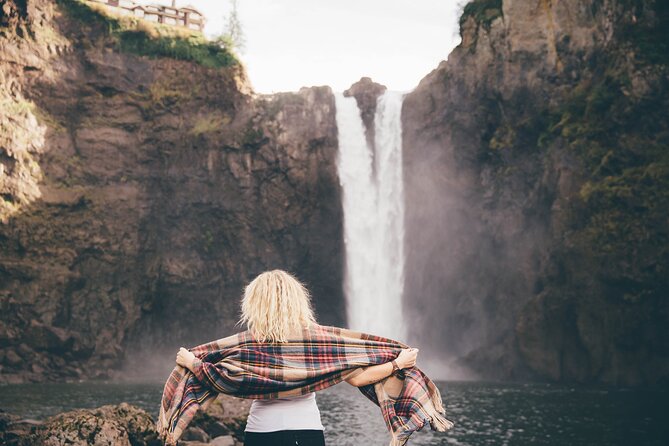 Visit Snoqualmie Falls and Hike to Twin Falls - Tour Details