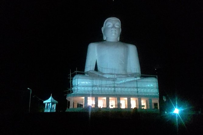 Visit Sri Lanka Tour Air Port Transfer - Arrival at the Airport