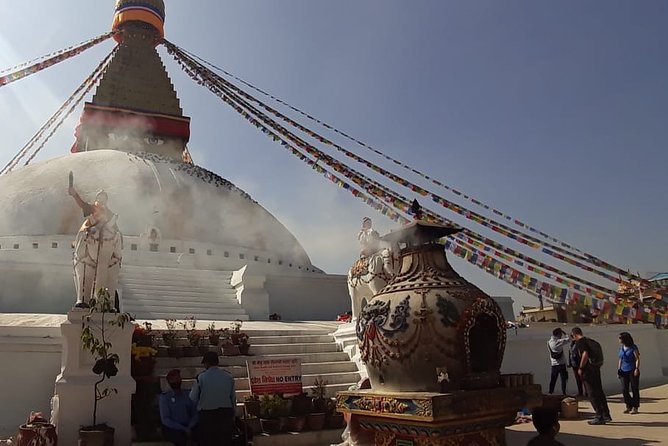 Visit Swayambhunath and Bauddhanath Stupa With Guide - Accessible Location of Swayambhunath Stupa