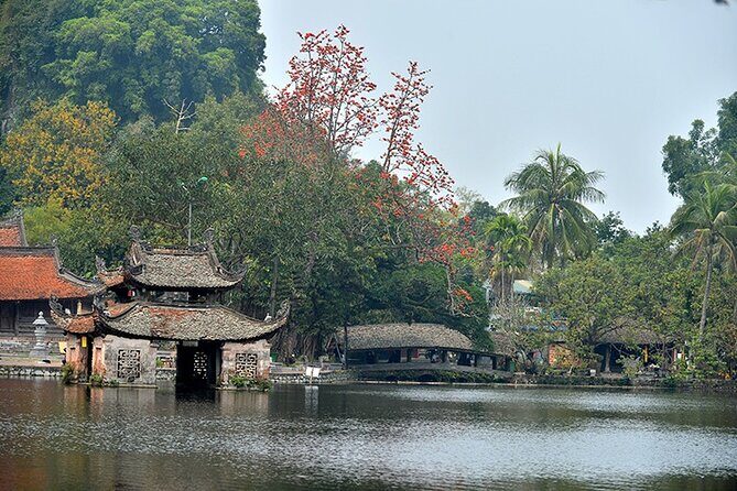 Visit Thay Pagoda Duong Lam Ancient Village Hanoi Private Tour - Good To Know  