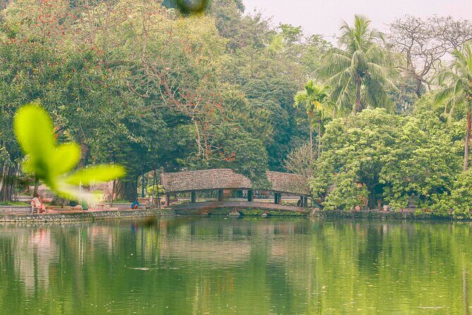 Visit Thay Pagoda Duong Lam Ancient Village Hanoi Private Tour - Who Is This Tour Best For?  