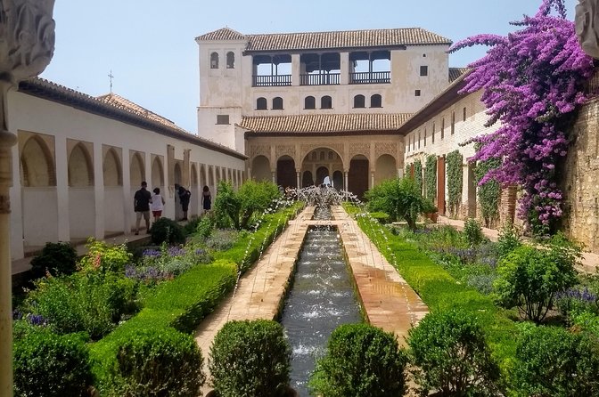 Visit the Alhambra and the Generalife. Private Tour - Pricing and Booking Information
