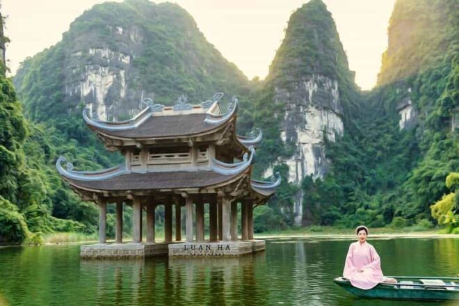 Visit The Beautiful Places in Ninh Binh & Cuc Phuong 2 Days - Boat Rides in Tam Coc and Trang An