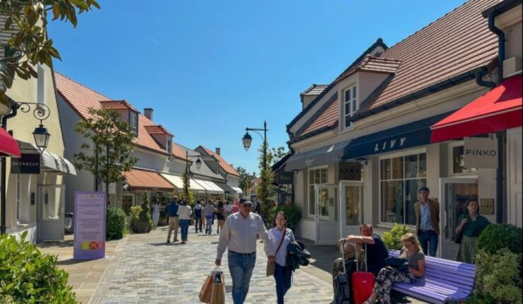 Visit the Best of Paris in 2 Days. - Itinerary Highlights