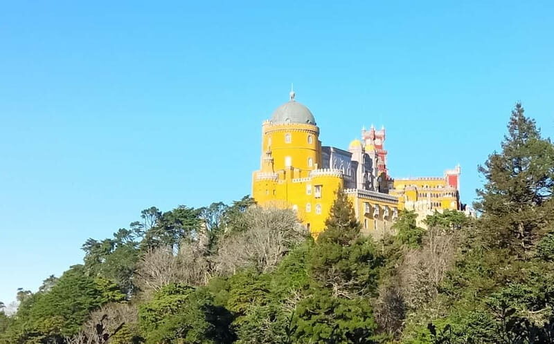 Visit the mystical Sintra, Cabo da Roca and Cascais on a 4x4 - Lunch and Cultural Enrichment