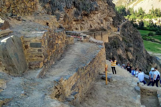 Visit the Sacred Valley and Machu Picchu in 2 Days - Common Questions