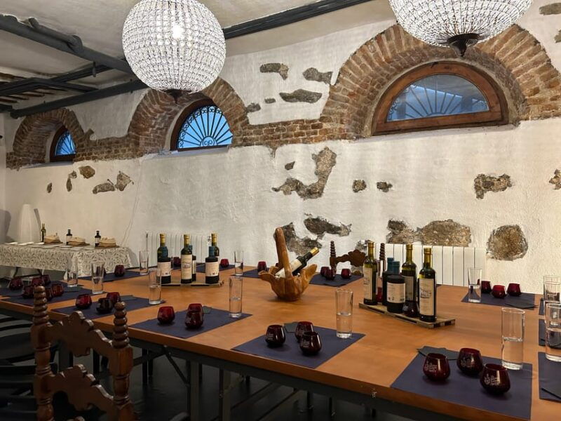 Visit to an Olive Oil Mill and Oil Tasting With Aperitif and Food and Wine Pairing. - Visitor Experience