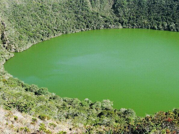 Visit to Guatavita Private Tour From Bogotá (7 Hrs.) - Tour Duration and Itinerary