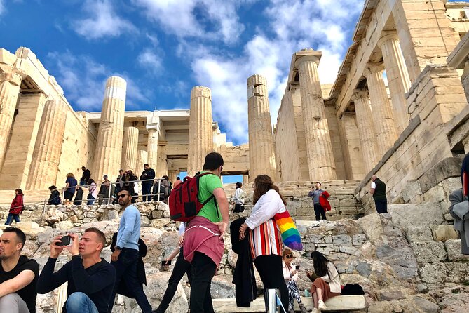 Visit to the Acropolis With an Official Guide in Spanish - Free Time and Photography Opportunities