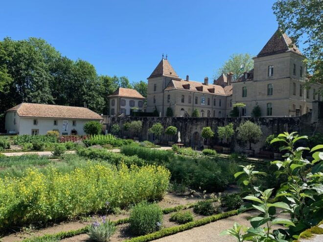 Visit to the Castle of Prangins and the City of Nyon - Important Information