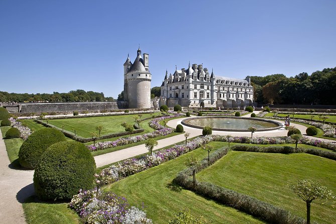 Visit to the Castles of the Loire Valley - History of Loire Valley Castles