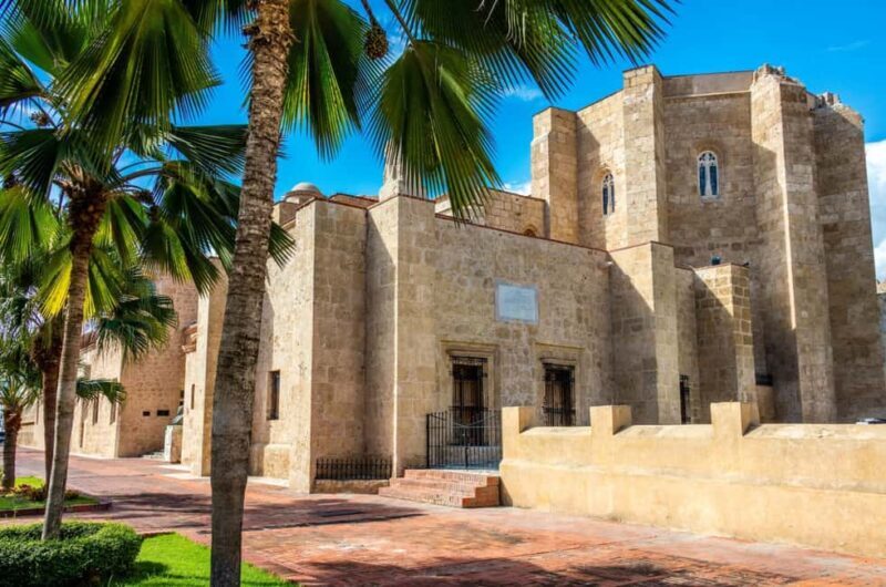 Visit to the city of Santo Domingo with guide & typical food - FAQ