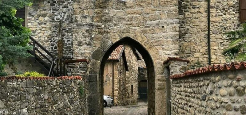 Visit to the medieval village of Trebecco Castle and the Church of St. Fermo - Good To Know