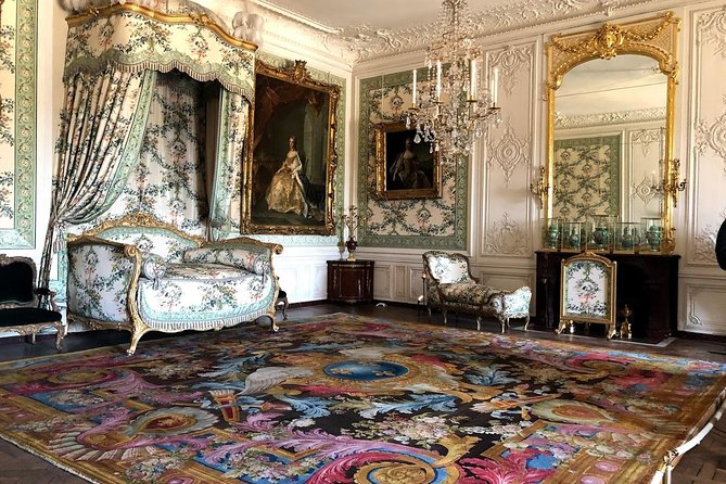 Visit to Versailles With a Portuguese-Speaking Guide-Driver - Terms and Conditions