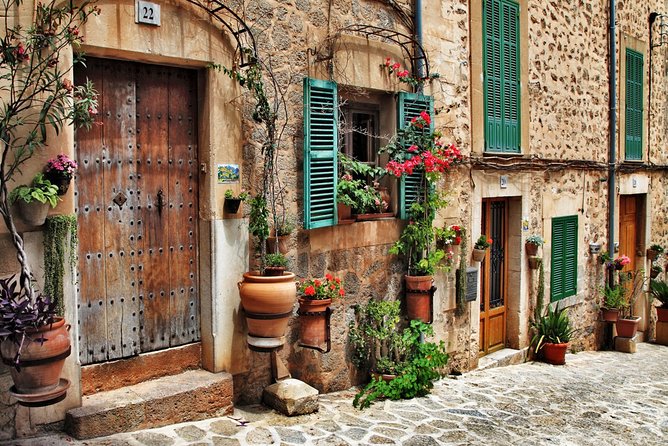 Visit Two of the Most Beautiful Villages of Mallorca on a Private Tour - Booking Process Steps