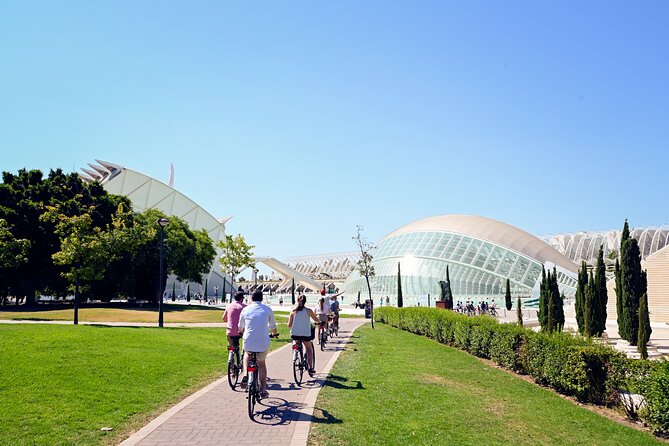 Visit Valencia by Bike! - Meeting and Pickup