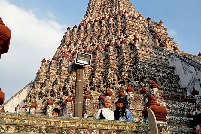 Visit Wat Pho and Wat Arun With Local Expert - Meeting Point and Pickup Information