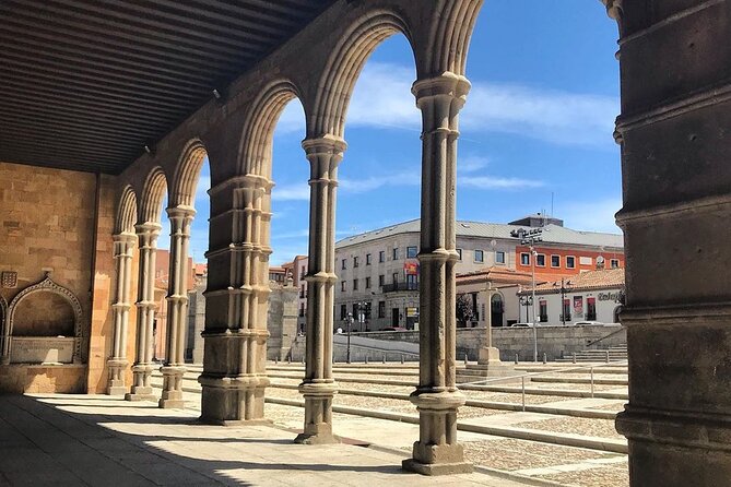 Visit With A Historian for the Mosque of Cordoba - Tour Starts at 10:00 AM for a Timely Exploration