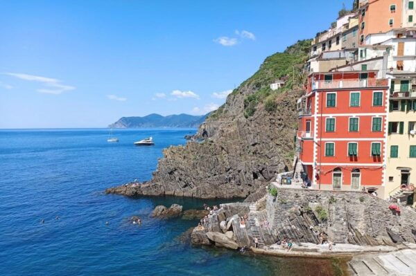 Visit Wonderland Cinque Terre in One Day - Directions for Your Visit