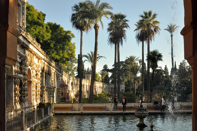 Visita Alcázar Y Catedral (Combo) - Questions and Additional Information