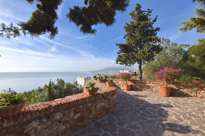 Visita Privada a Pie De La Guerra Civil Española En Málaga. - Personal Stories