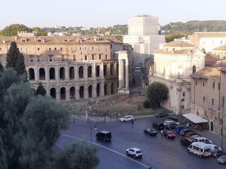 Vistas of Rome: Panoramic E-Bike Guided Tour With Gelato - Tour Itinerary