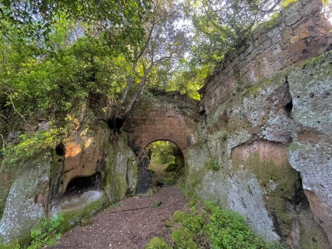 Viterbo: Explore Norchia, the Etruscan Petra - Exploring Norchia: An Adventure Awaits