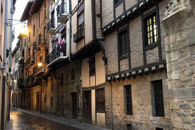 Vitoria Guided Tour With Rioja Winery Visit From Bilbao - Positive Feedback
