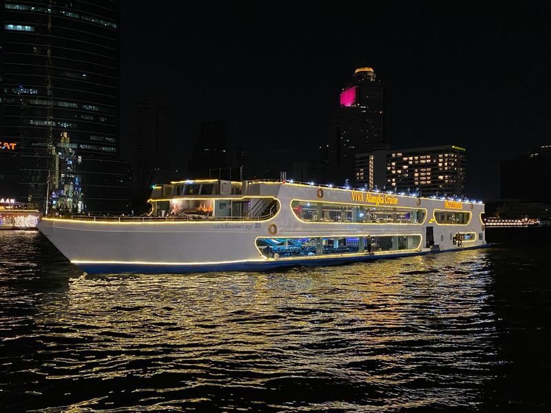 Viva Alangka Cruise in Bangkok - The Viva Alangka at a glance
