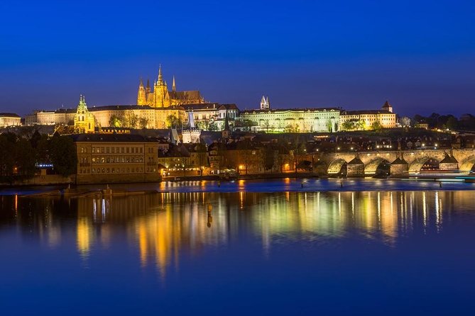 Vltava Dinner Cruise With Music in Prague - Itinerary Details
