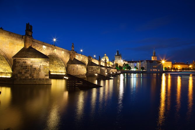 Vltava Dinner Cruise With Music in Prague - Additional Considerations