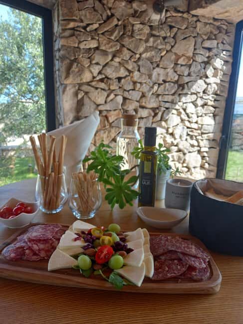 Vodice: Vinarija Birin Winery Tour with Wine Tasting - Setting the Scene: What Makes This Tour Special