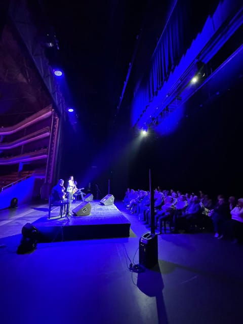 Voices of Fado - Fado Music Experience