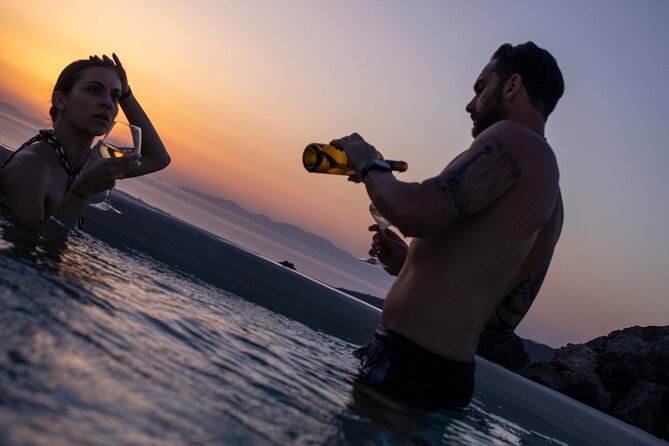 Volcanic Hot-Tub With Caldera View for Ultra-Romantic Couples - Good To Know