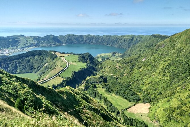 Volcanic Lakes Sete Cidades and Lagoa Do Fogo Private Van Tour - Tour Overview