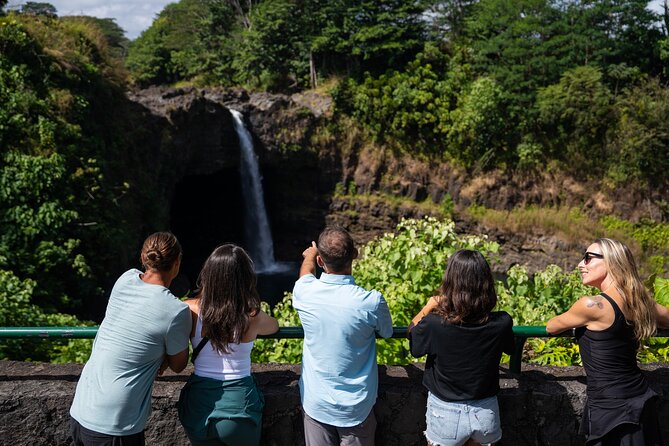 Volcano Explorer Daytime Kona Departure - Meeting and Pickup