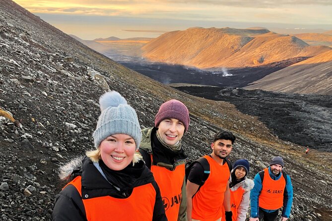 Volcano Hike & Blue Lagoon Ticket Tour From Reykjavík - Difficulty of the Hike