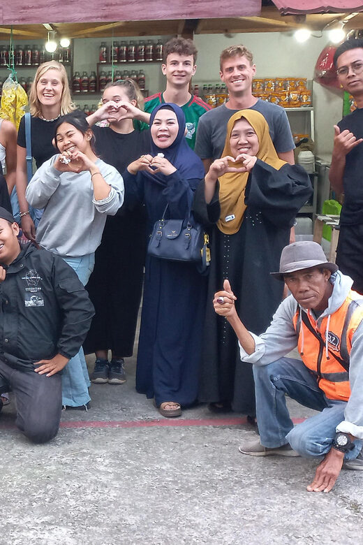 Volcano, Hot Spring, Mud Bath & Tea plantation all included - FAQs