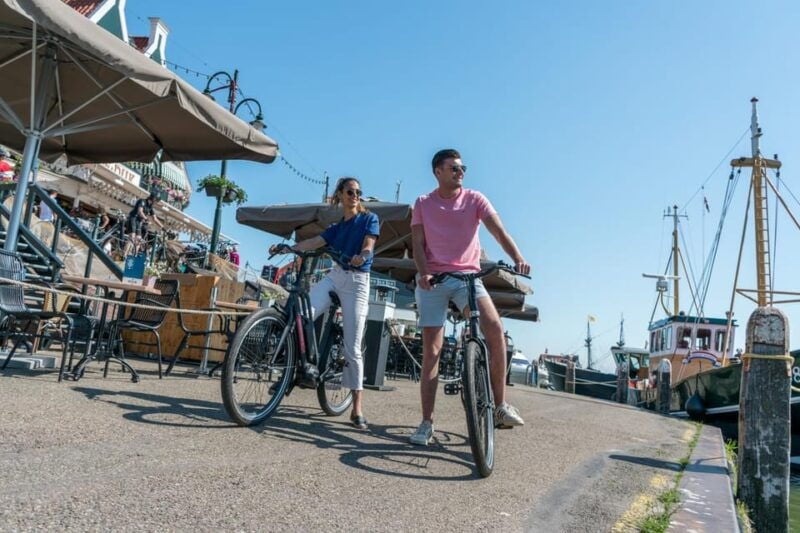 Volendam: E-Bike Rental including Highlights-Routes - Good To Know