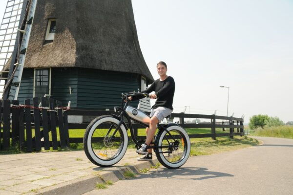 Volendam: E-Fatbike Rental - Common Questions