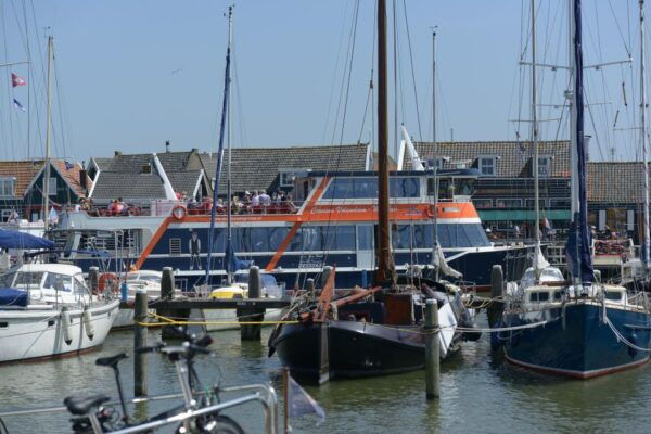 Volendam: E-Scooter Tour With Lunch and Tastings - Cruise Along the Former Zuiderzee Coastline
