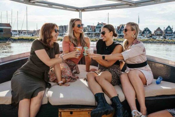 Volendam: Guided Cruise on Gouwzee Lake 1 Free Drink - Common Questions