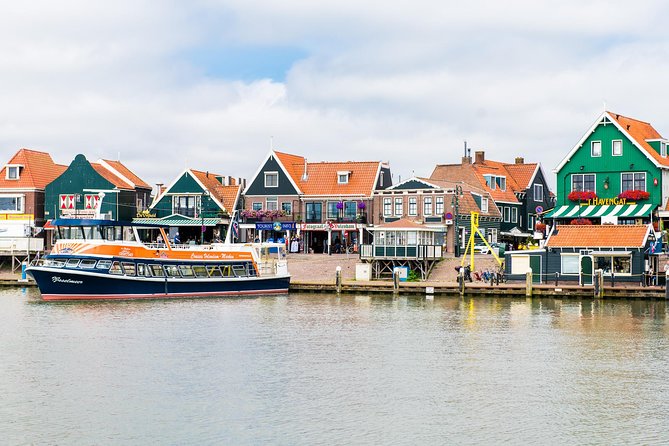 Volendam Marken Express Boat Cruise - Meeting and Pickup