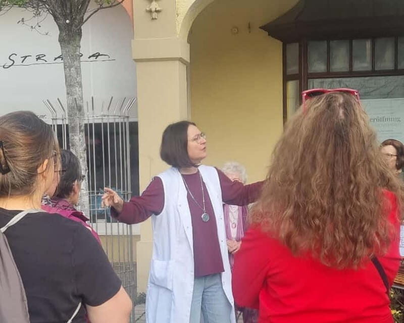 Voll im Glück a thought-provoking city tour through Ludwigsburg - An In-Depth Look at the Ludwigsburg Happiness Tour