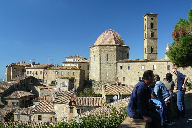 Volterra and San Gimignano: a Taste of Medieval Tuscany! - Unveiling the Rich History of Tuscanys Medieval Towns